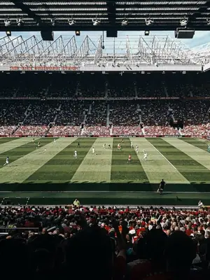 Football wallpaper, 768 by 576 pixels