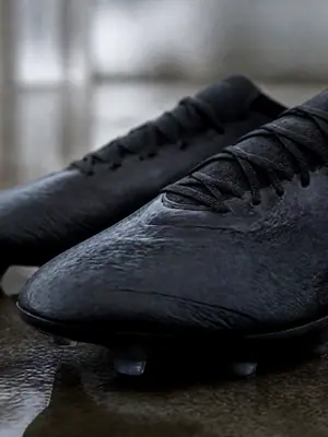 Modern Boots football wallpaper, 3840 by 2160 pixels (AI-generated image)