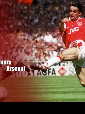 Overmars football wallpaper, 800 by 600 pixels