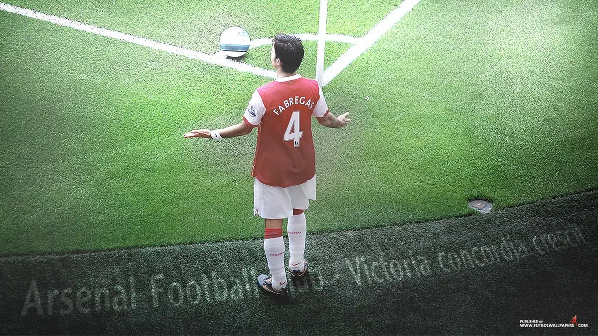 Cesc Fabregas wallpaper, 1366 by 768 pixels