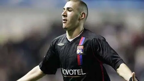 Karim Benzema wallpaper, 480 by 364 pixels