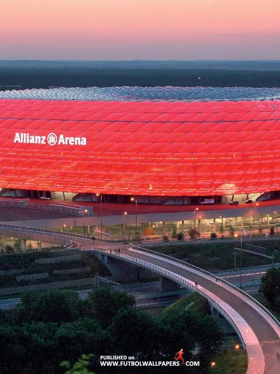 Allianz Arena Wallpaper, 1024 by 768 pixels