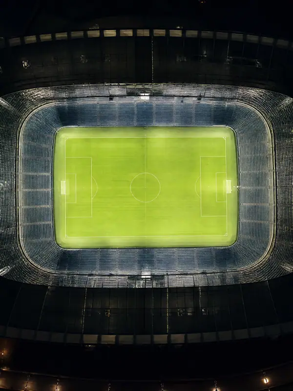 Stadium from Above, 3840 by 2160 pixels (AI-generated image)
