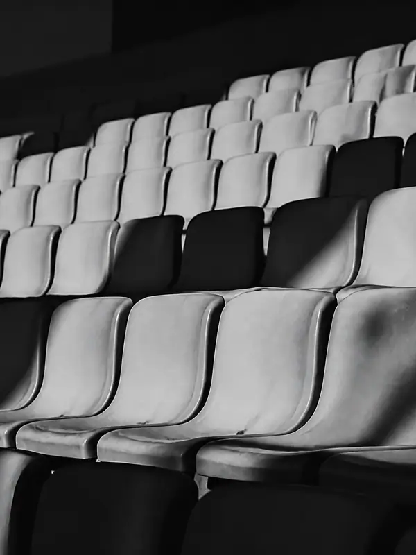 Empty Stand, Black and White, 3840 by 2160 pixels (AI-generated image)