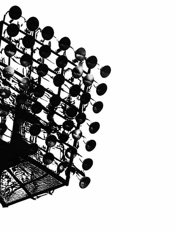 Floodlight, Black and White, 3840 by 2160 pixels (AI-generated image)