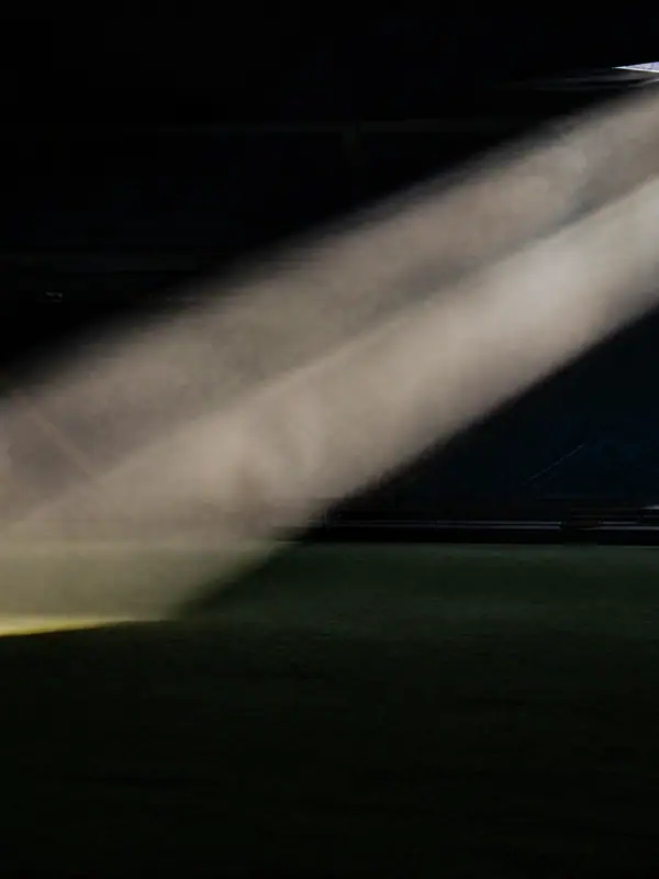 Cinematic Light Beam, 3840 by 2160 pixels (AI-generated image)